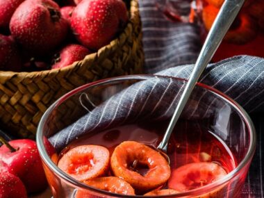 Hawthorn Berry Juice - a healthy and delicious treat in the winter. The juice is so rich, sweet, and fruity in flavor | www.nrtjwh.eu.org