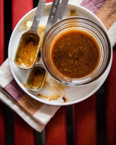 Homemade Hoisin Sauce - Try this homemade hoisin sauce once and you will never want to use a store bought one again. | www.nrtjwh.eu.org