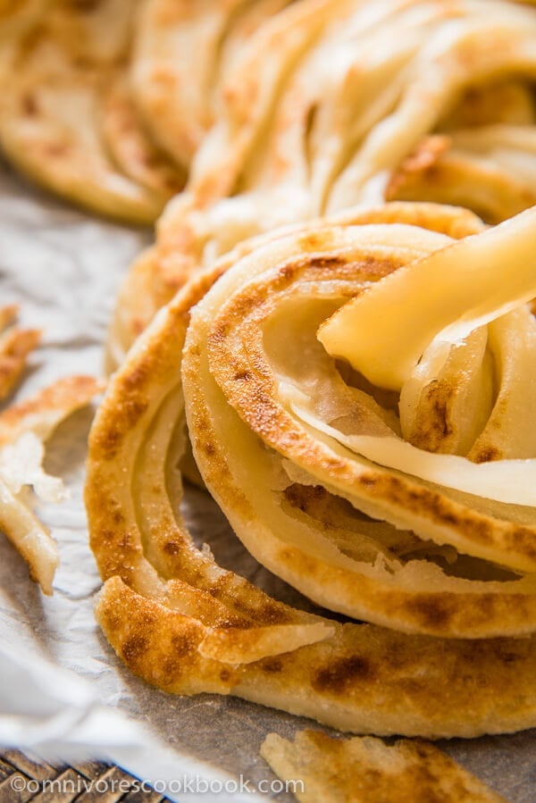 Crispy Bing Bread (家常饼) - Crispy surface, creamy texture, as light as puff pastry! | www.nrtjwh.eu.org