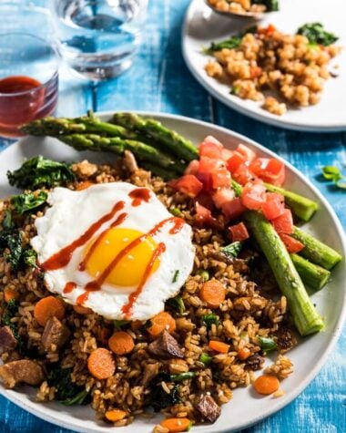 Peking duck fried rice tastes way better than takeout. Let me tell you a secret - you don&rsquo;t need duck meat or a wok to cook this. | www.nrtjwh.eu.org