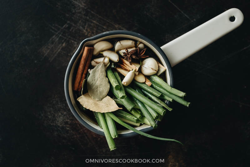 Chinese Soy Sauce Chicken - This homemade soy sauce chicken has silky tender meat with a deep savory flavor. Learn how easy it is to make this Cantonese dim sum at home and even achieve restaurant taste. #marinade #recipe #healthy #glutenfree #brownsugar Marinade ingredients for making soy sauce chicken
