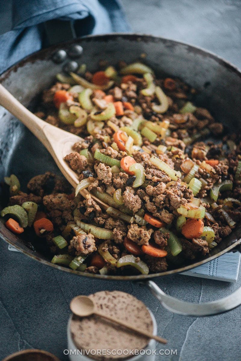 Ground Beef Stir Fry with Celery - A savory beef dish that hits all the right notes and can be on your table in less than 30 minutes. {Gluten-Free adaptable} Ground beef stir fry with celery in a frying pan close up