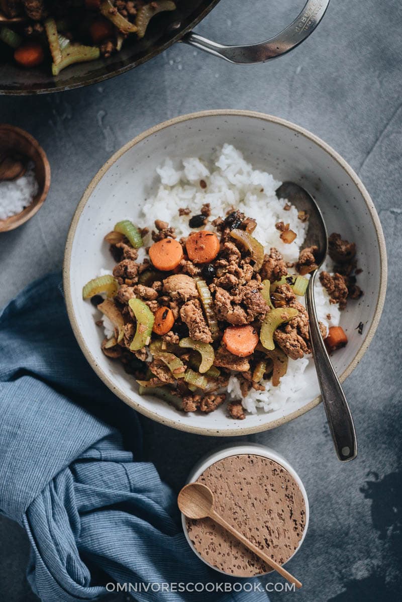Ground Beef Stir Fry with Celery - A savory beef dish that hits all the right notes and can be on your table in less than 30 minutes. {Gluten-Free adaptable} Ground beef stir fry with celery served over steamed rice