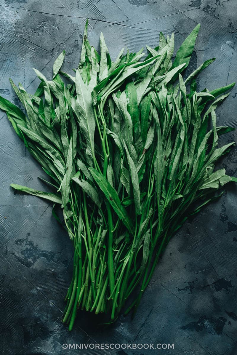 Stir-Fried Water Spinach - Two Ways | Introducing two ways to cook stir-fried water spinach, and both require fewer than five ingredients. Try out this Chinese leafy green to add color and nutrition to your dinner table. {Vegan, Gluten-Free} Water spinach