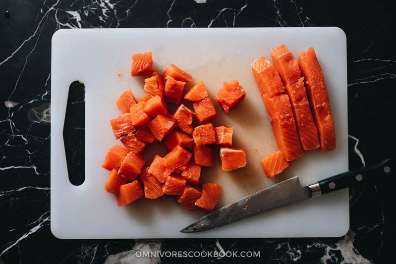 Cut salmon into cubes