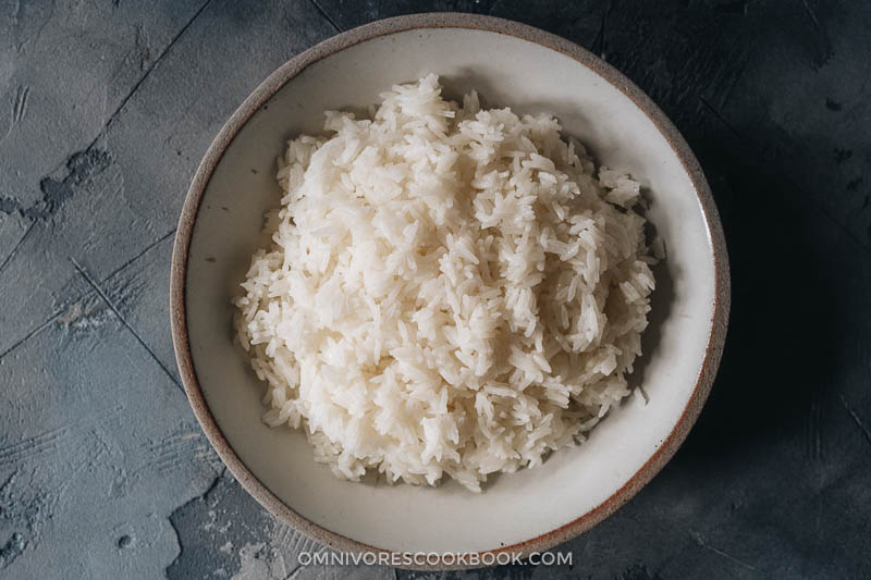 Cooked jasmine rice