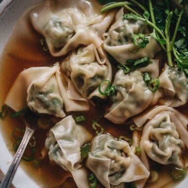 Watercress wonton soup close-up