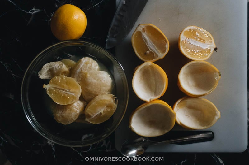 Easy Citron Tea | Sharing an easy citron tea that mimics the flavor and texture of the traditional Korean Yuja Cha but uses meyer lemons instead of yuzu. It has all the essentials of Yuja Cha, but uses an easier-to-source and cheaper ingredient. It’s a perfect winter drink that will warm your soul. It’s also very pretty and makes a great edible holiday gift. {Vegan, Gluten-Free} Sliced and peeled meyer lemons