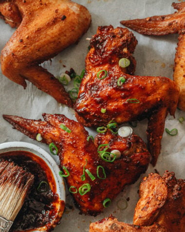Baked Chinese hot wings close up