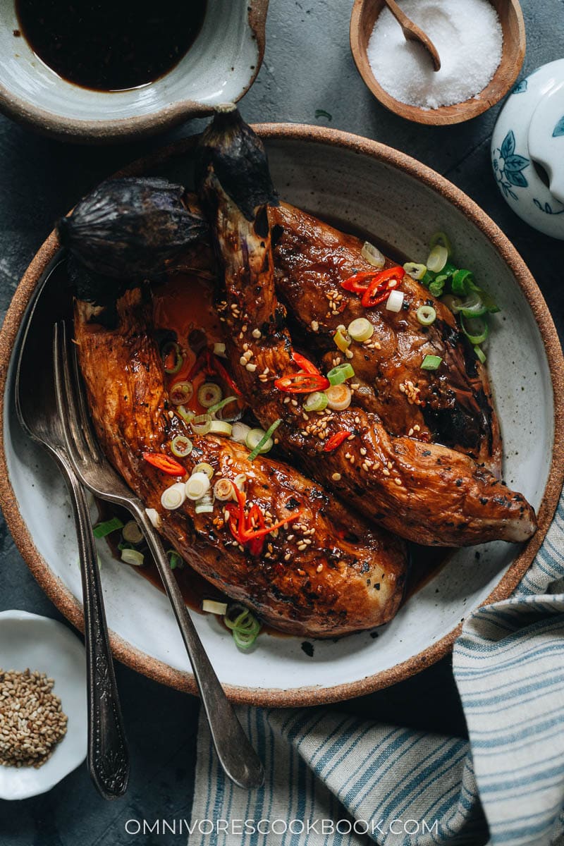 Fire roasted eggplant with garlic sauce