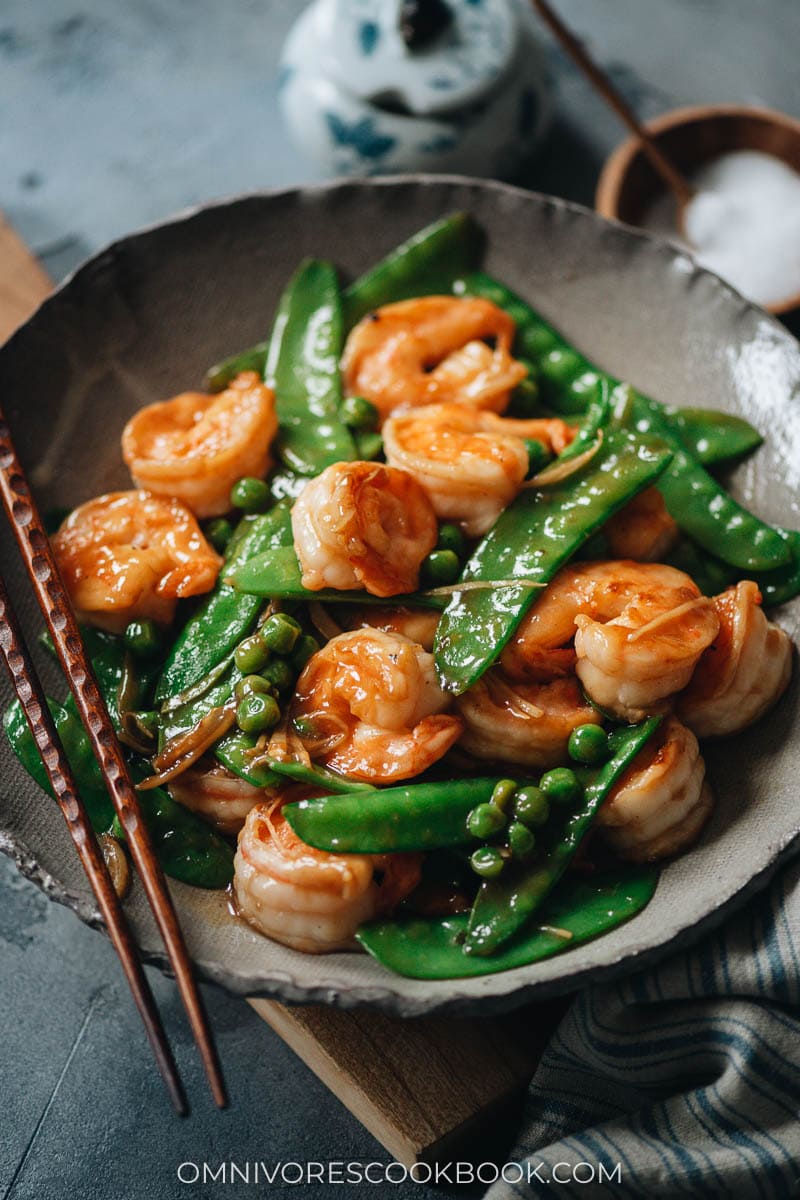 Shrimp stir fry with snow peas