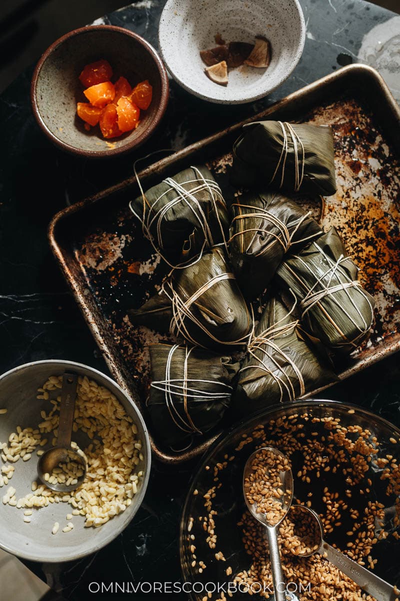 Wrapped uncooked zongzi