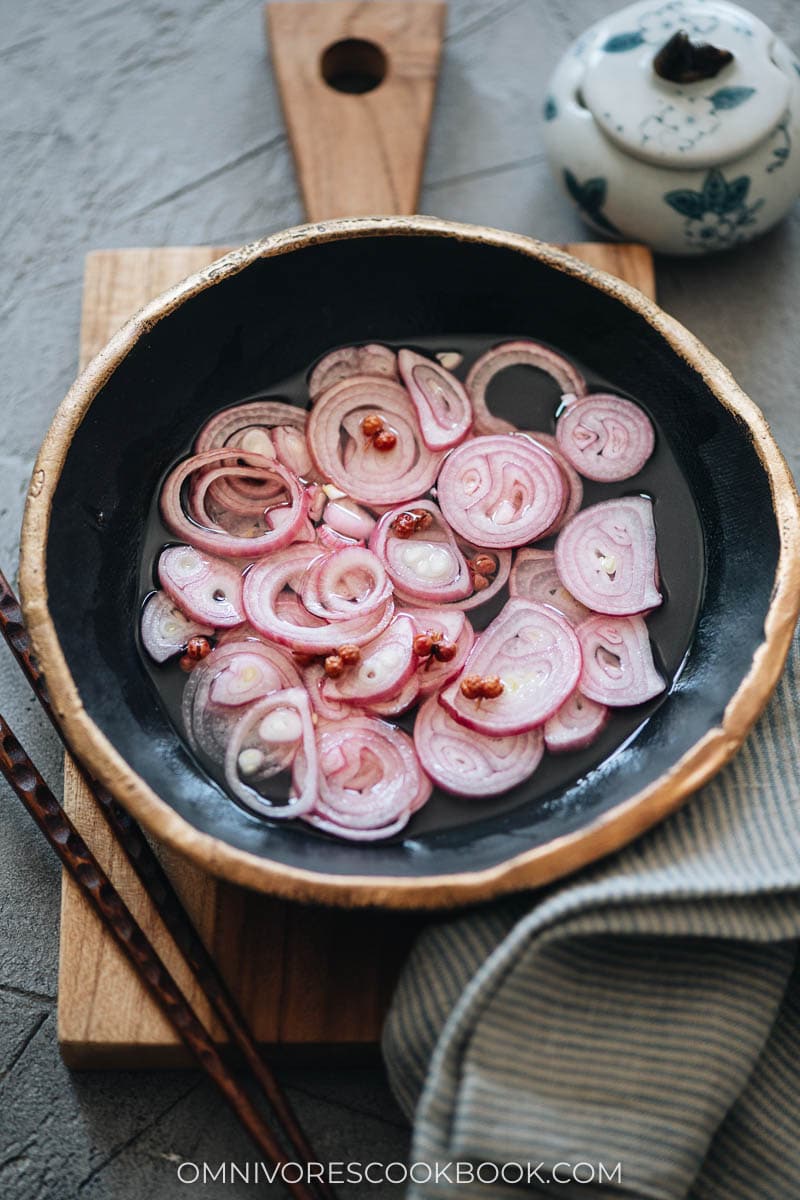 Shallot pickles