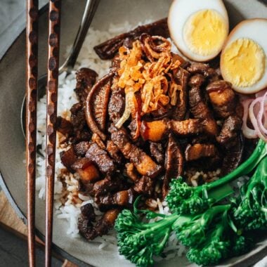 Taiwanses pork rice bowl