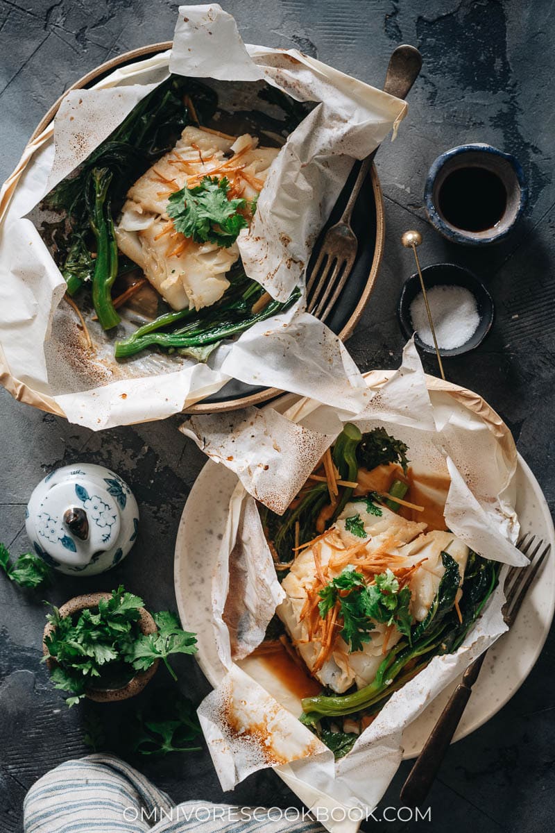 Paper wrapped cod with gingery soy sauce