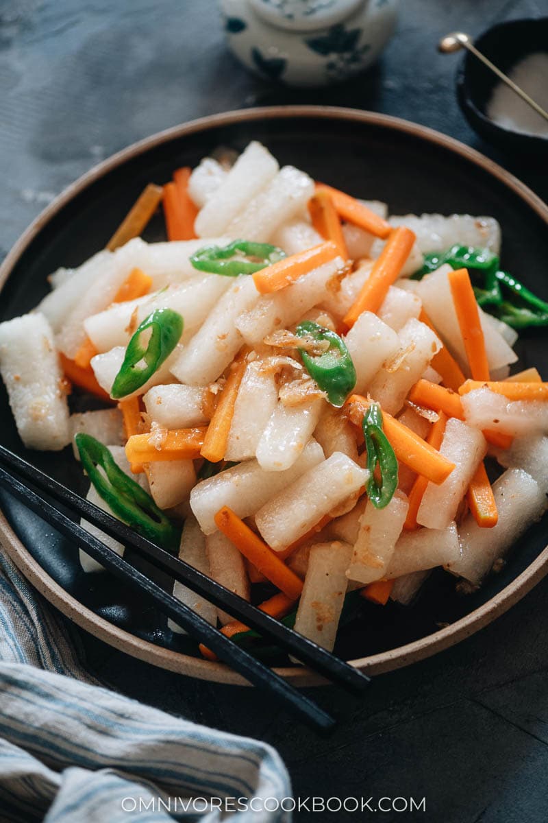 Winter melon cooked with papery shrimp