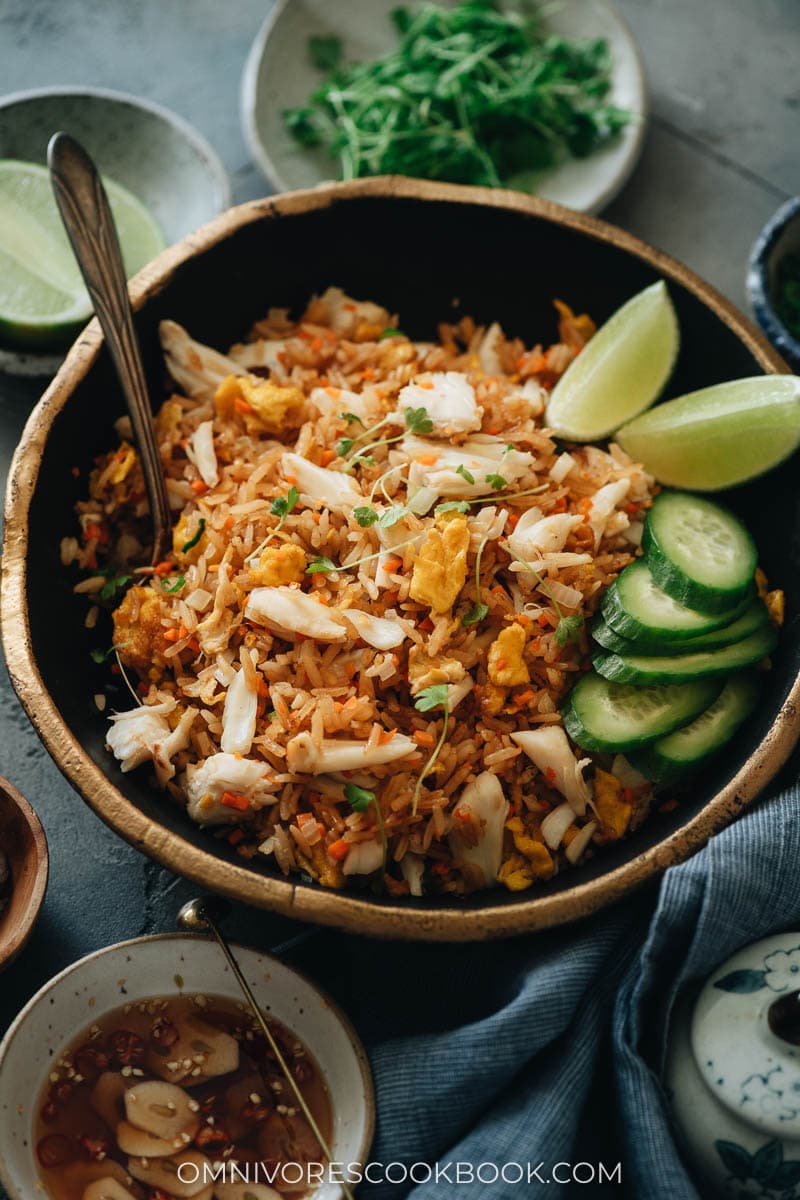 Thai rice with crab and eggs