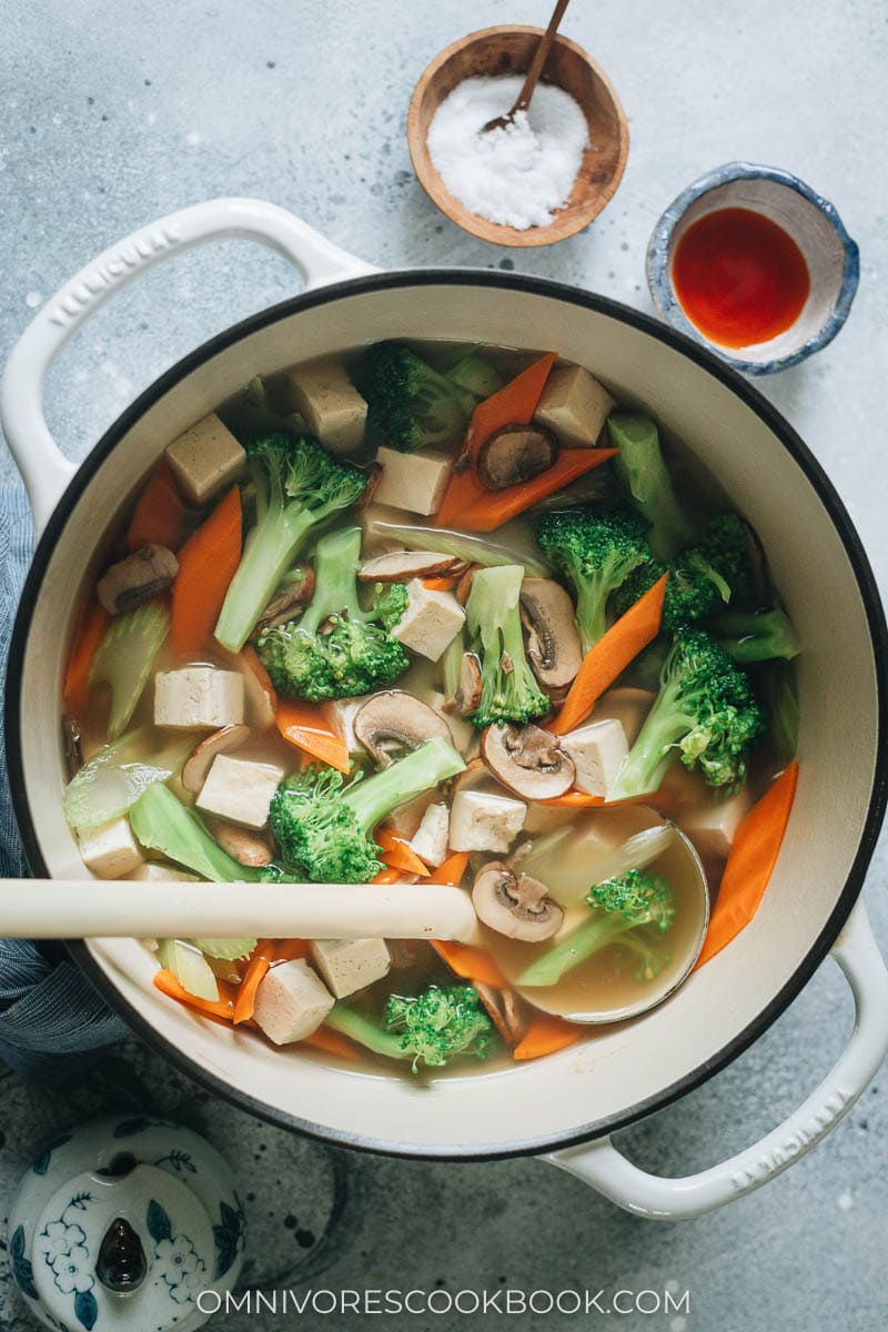 Takeout style vegetable soup