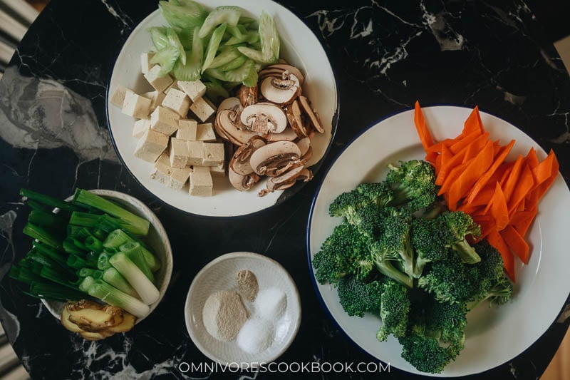 Ingredients for making Chinese vegetable soup