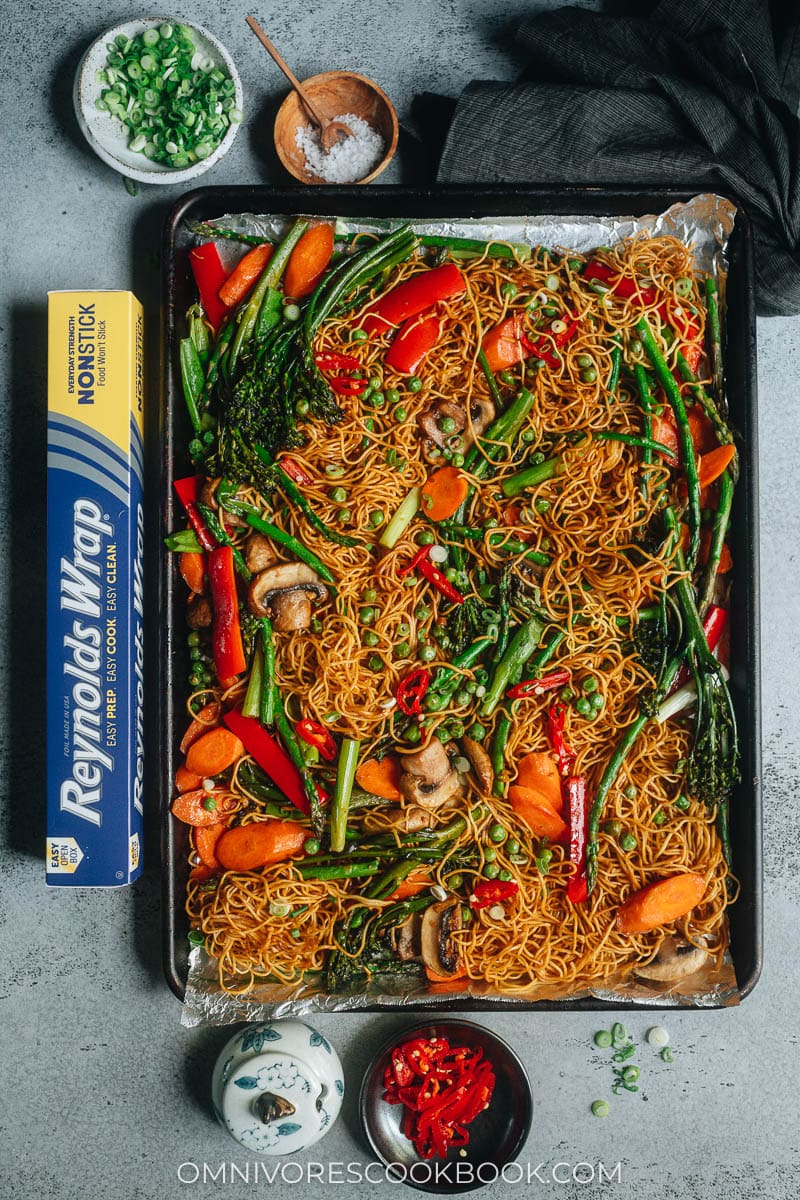Sheet pan vegetable fried noodles