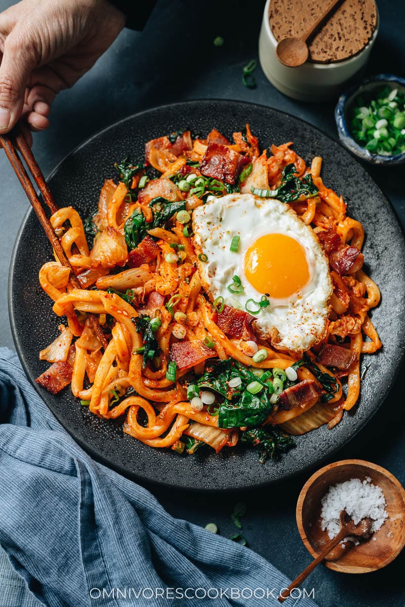 Korean noodles stir fry