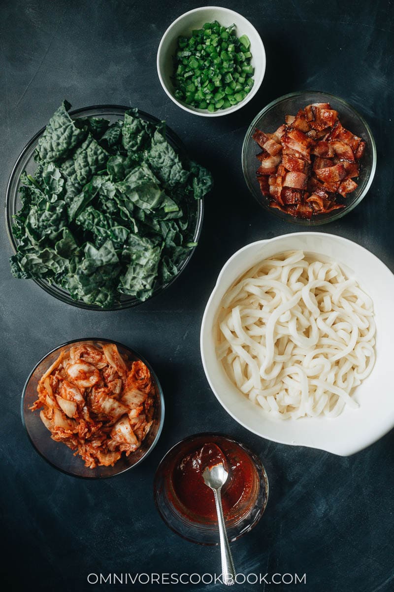 Ingredients for bacon kimchi fried udon