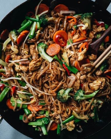 Fast easy chicken pad thai with huge flavor