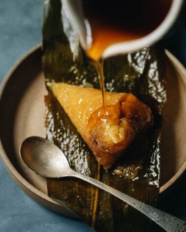 Alkaline dumpling drizzled with maple syrup