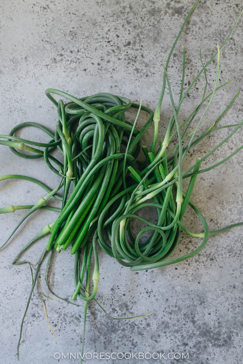 American garlic scape