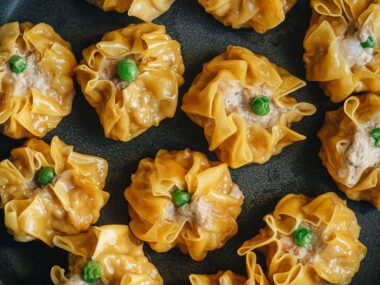 Cantonese shu mai served close up