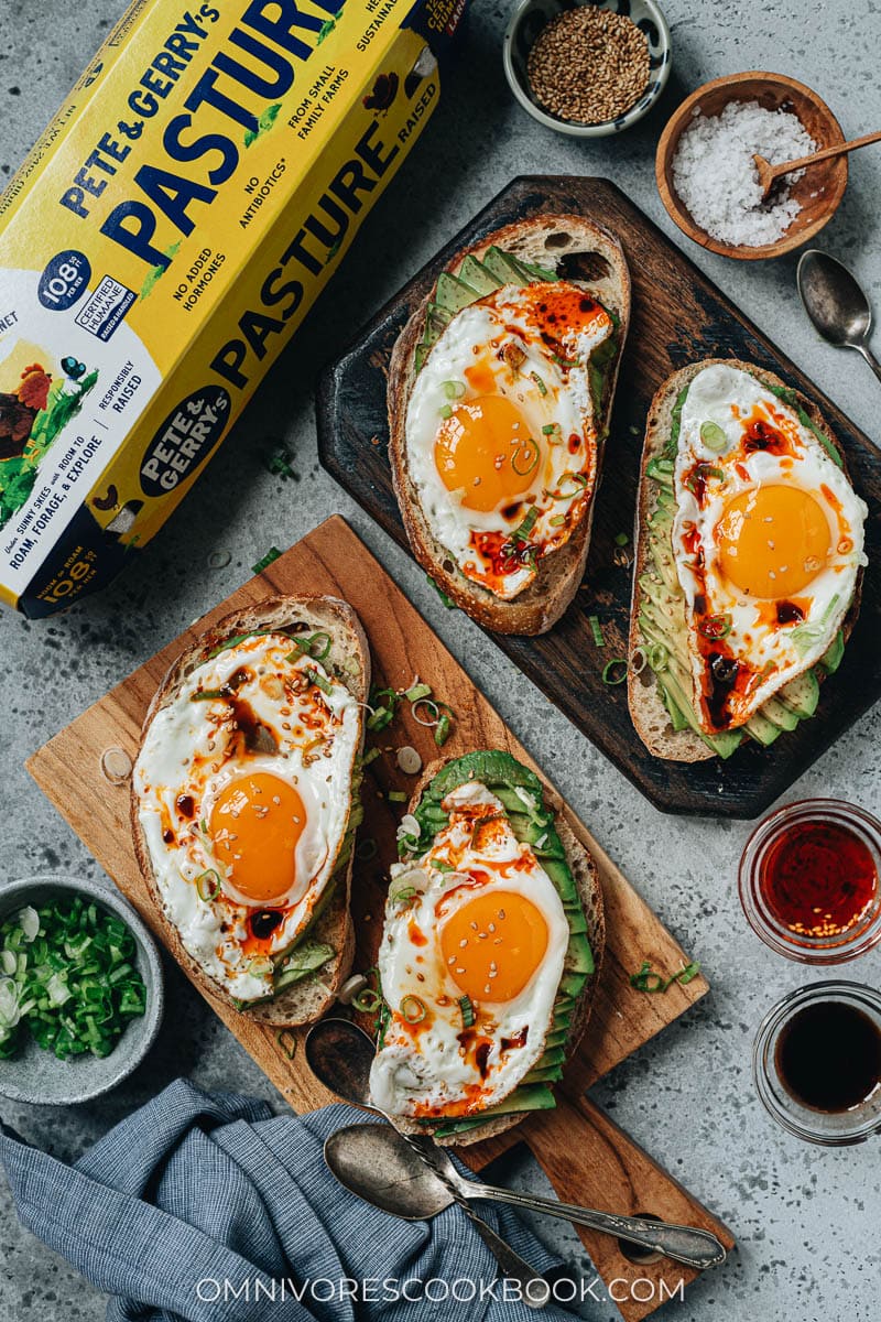 Sunny side up egg avocado toast