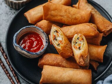 Chinese fried vegetable egg rolls cut open