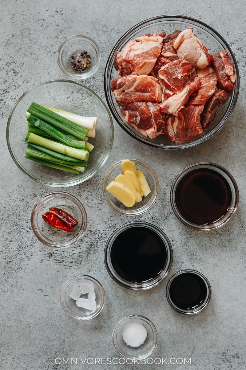Ingredients for making red braised lamb