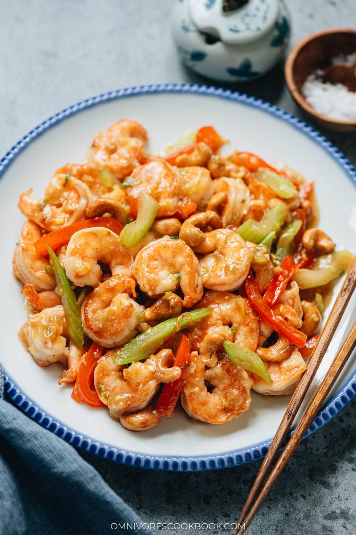 Chinese cashew shrimp with pepper and celery