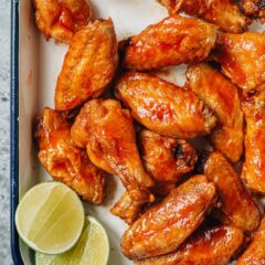 I&rsquo;m obsessed with these honey sriracha wings that are crispy, juicy, and coated in a spicy sweet glaze with just the right amount of heat and tanginess. They are super easy to make, with no deep-frying required.