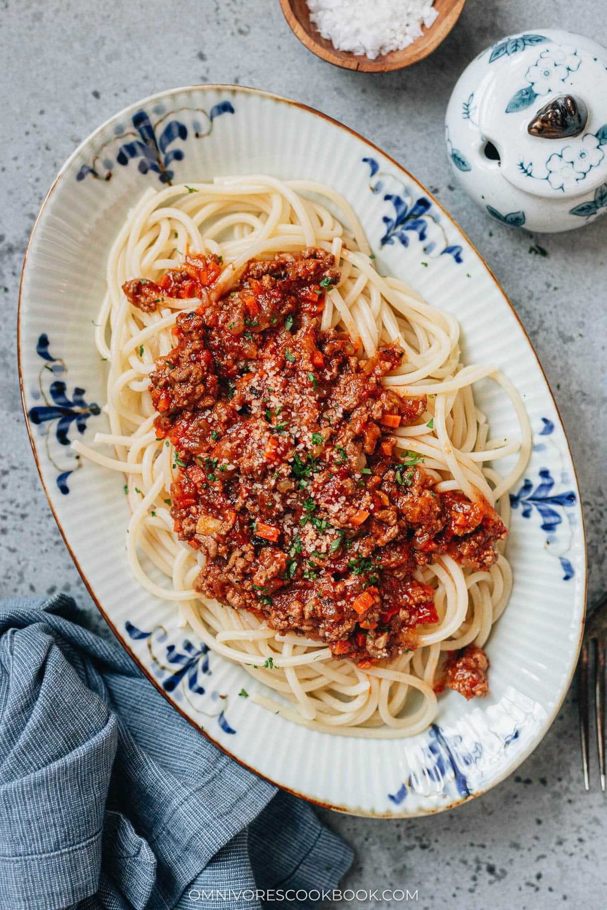 Hong Kong Bolognese Spaghetti serve on a plate