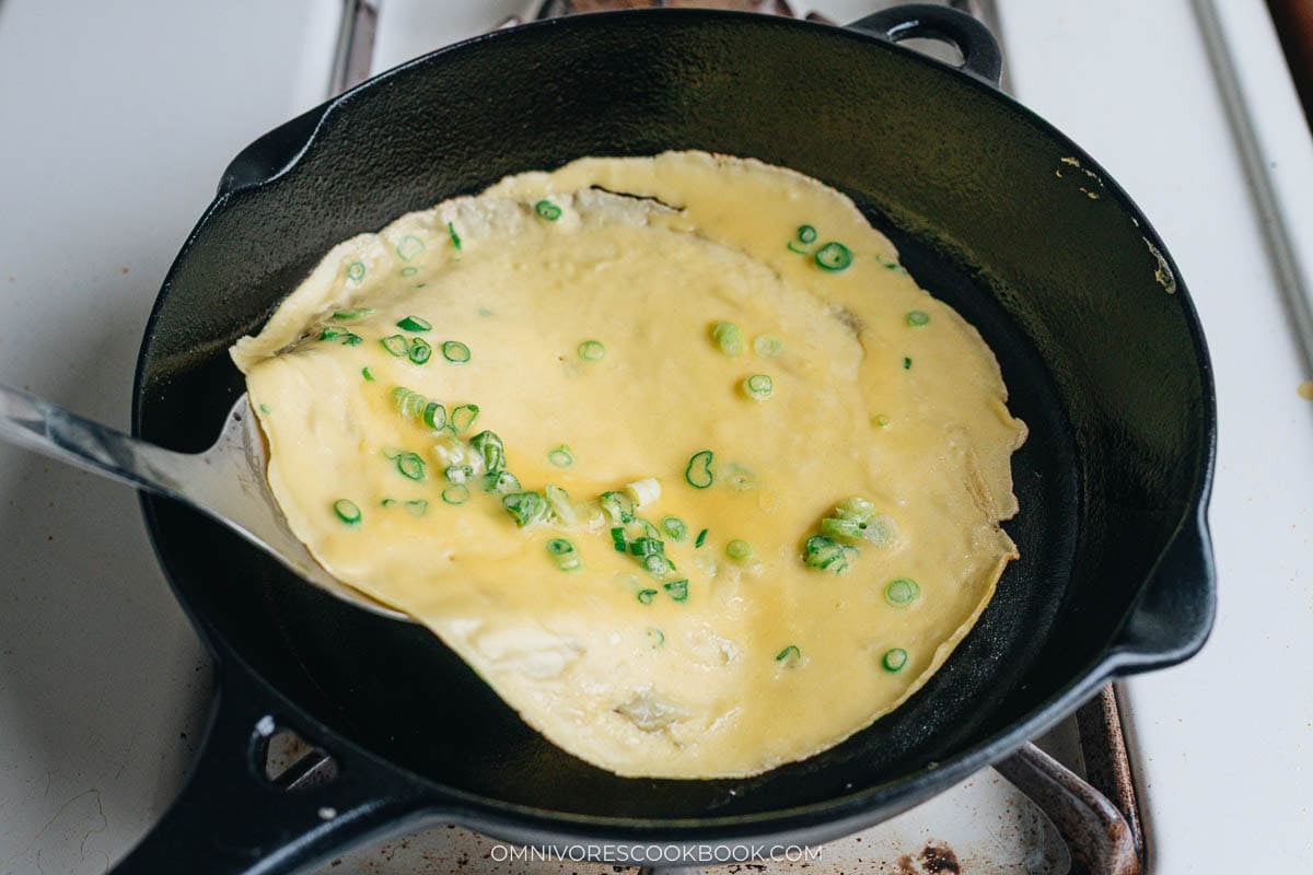 cooking the crepe 
