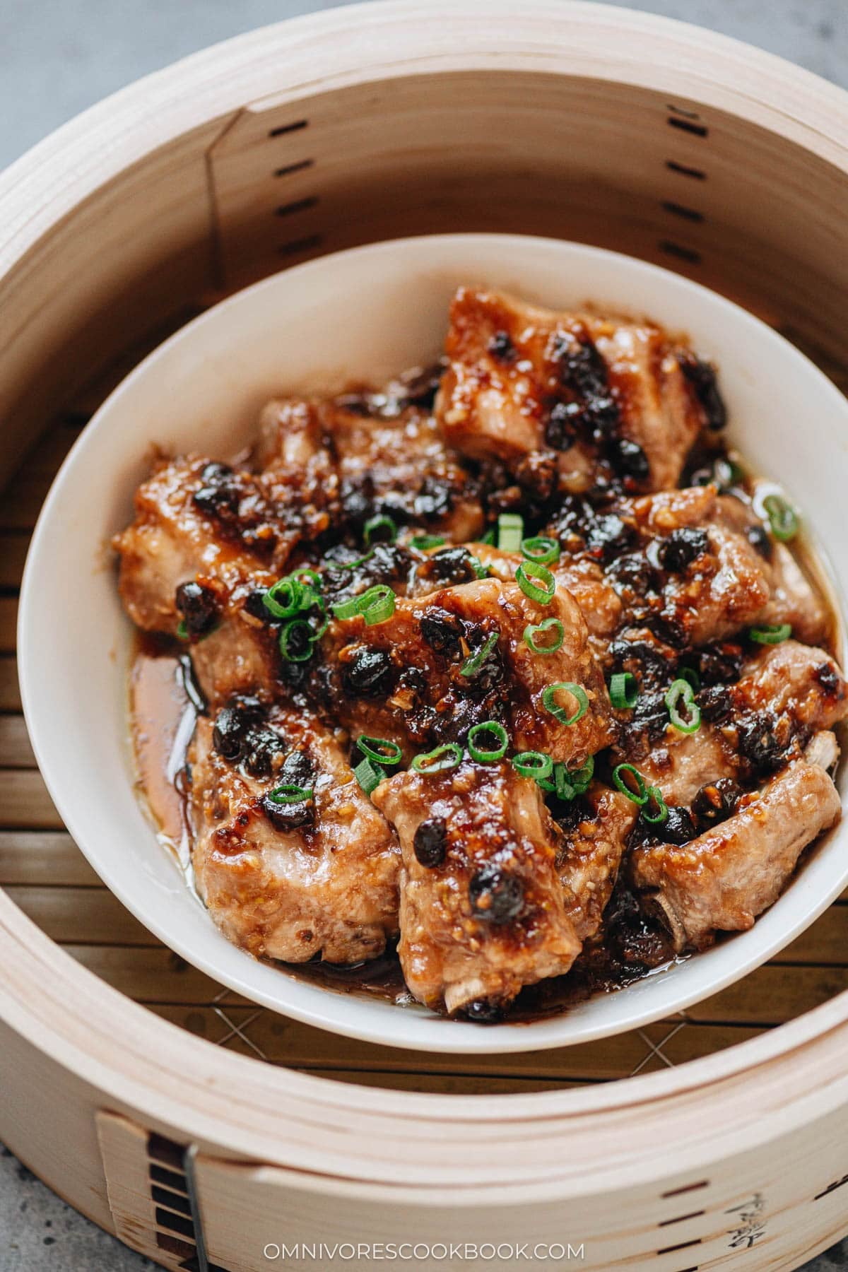 Steamed Ribs in Black Bean Sauce 