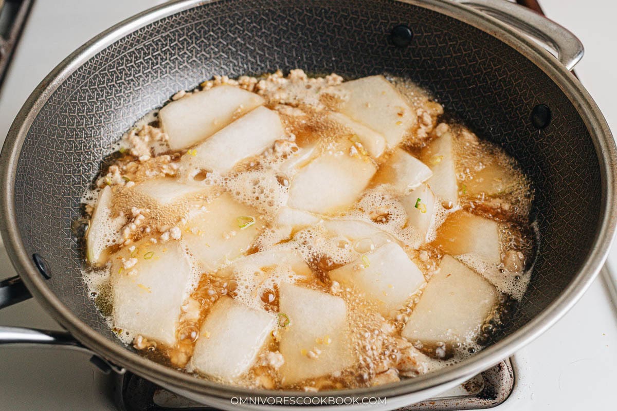 Winter melon simmering in light broth