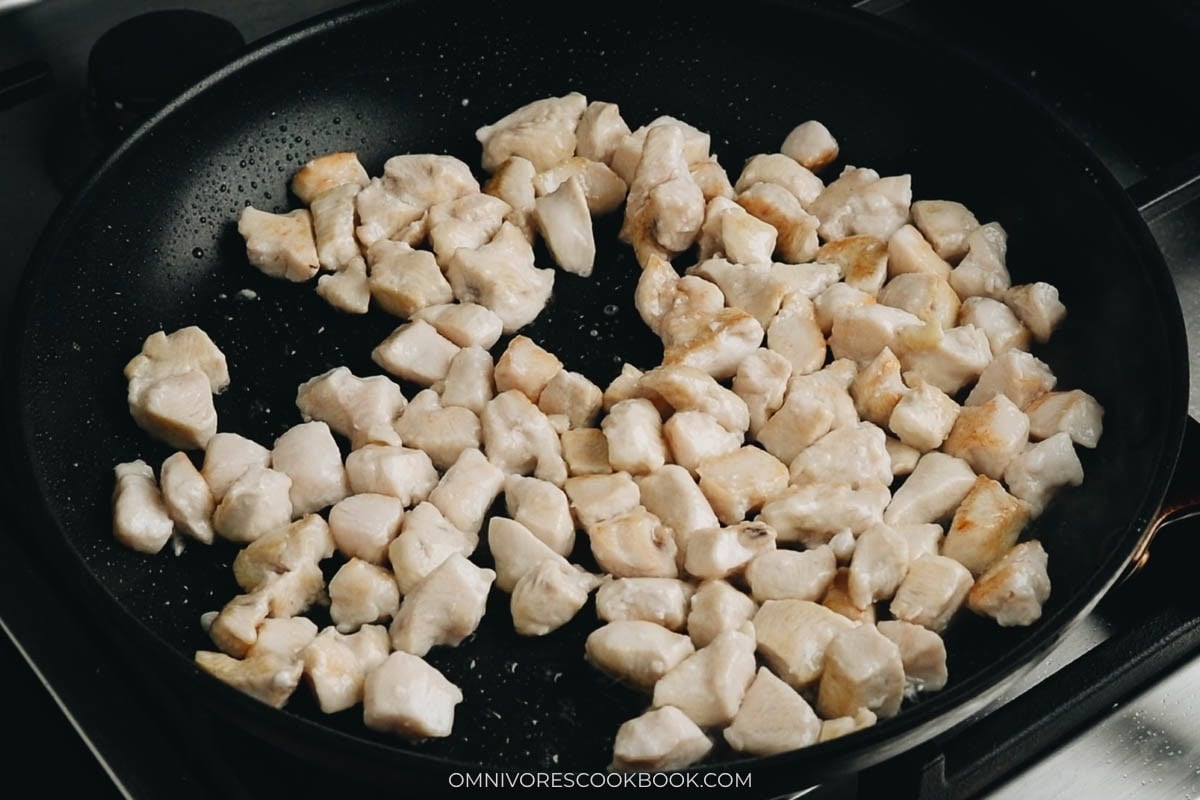 searing the chicken