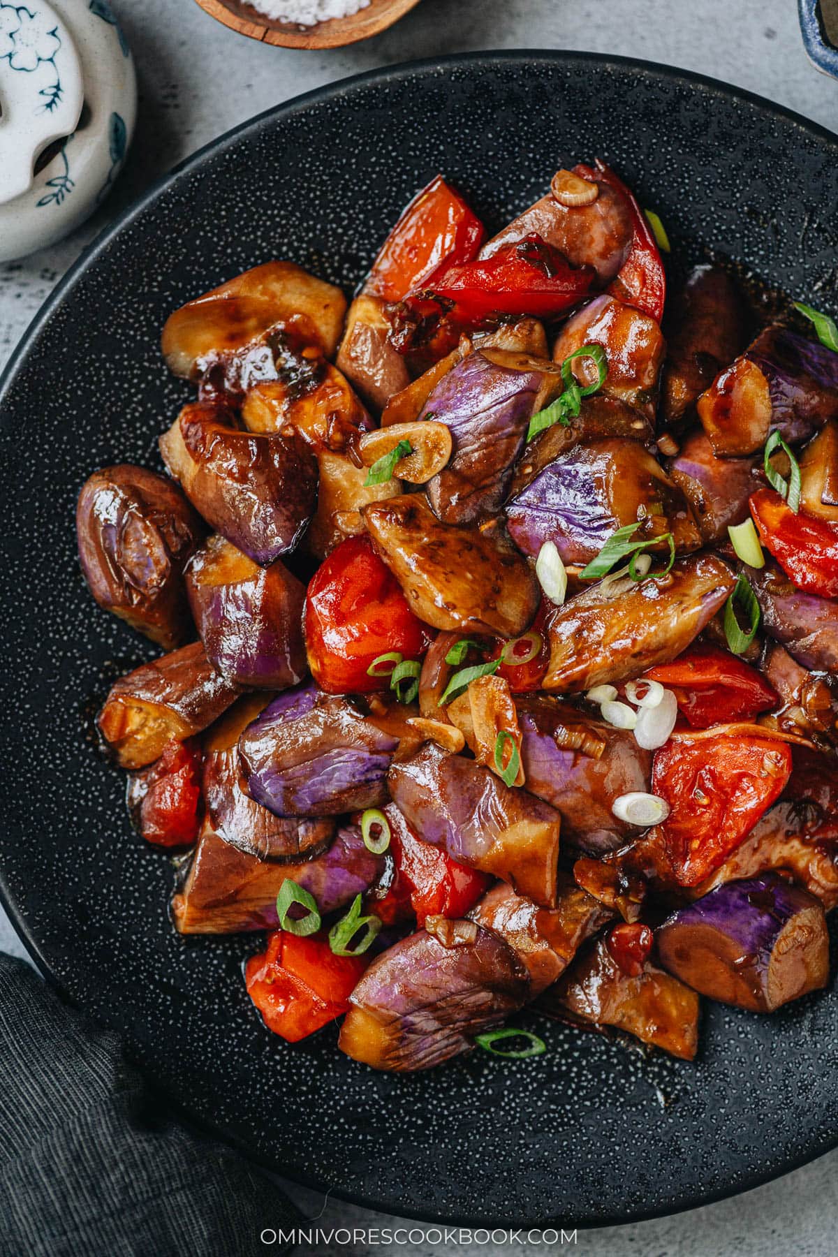 Eggplant with Tomato (西红柿炒茄子)