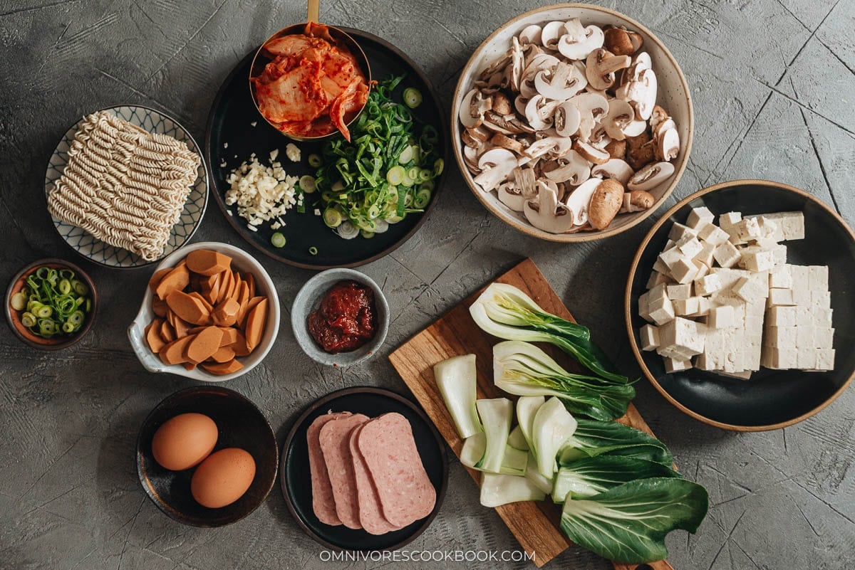 Budae Jjigae ingredients